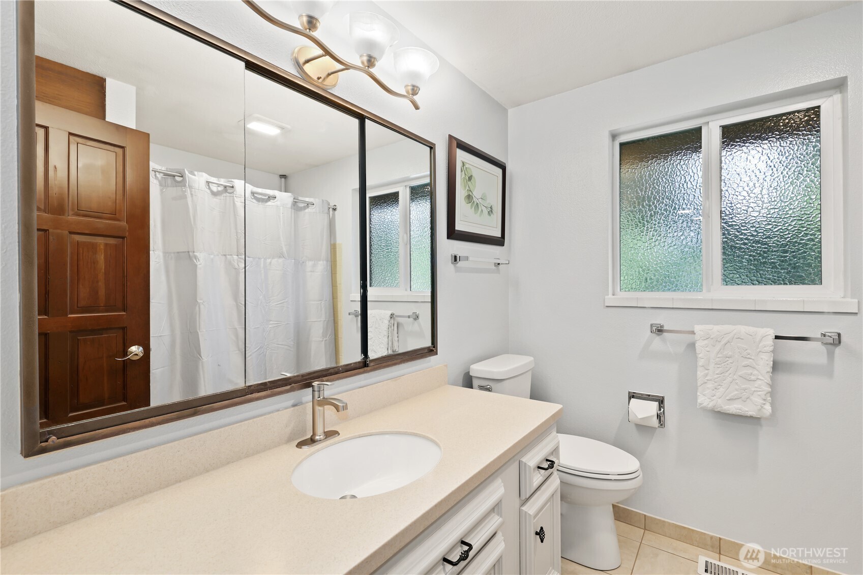 8930 Park Ridge Drive W, University Place, WA 98467