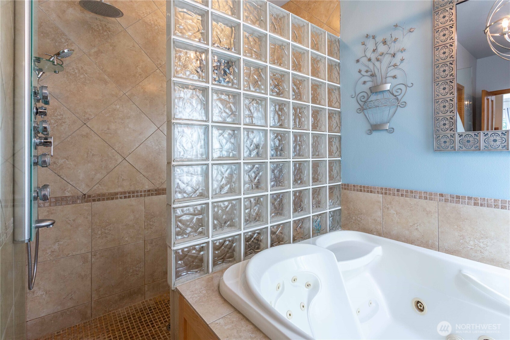5625 Old Settler Dr , Ferndale, WA 98248