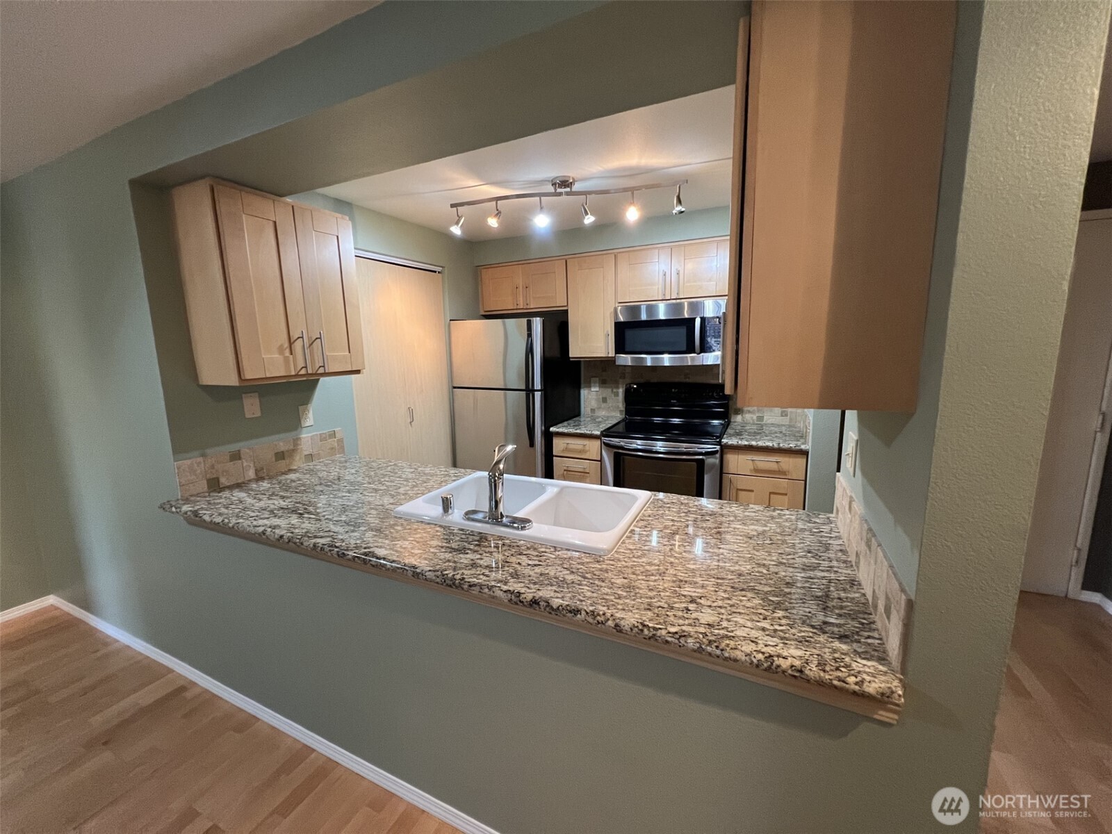 6960 California Avenue SW #A308, Seattle, WA 98136