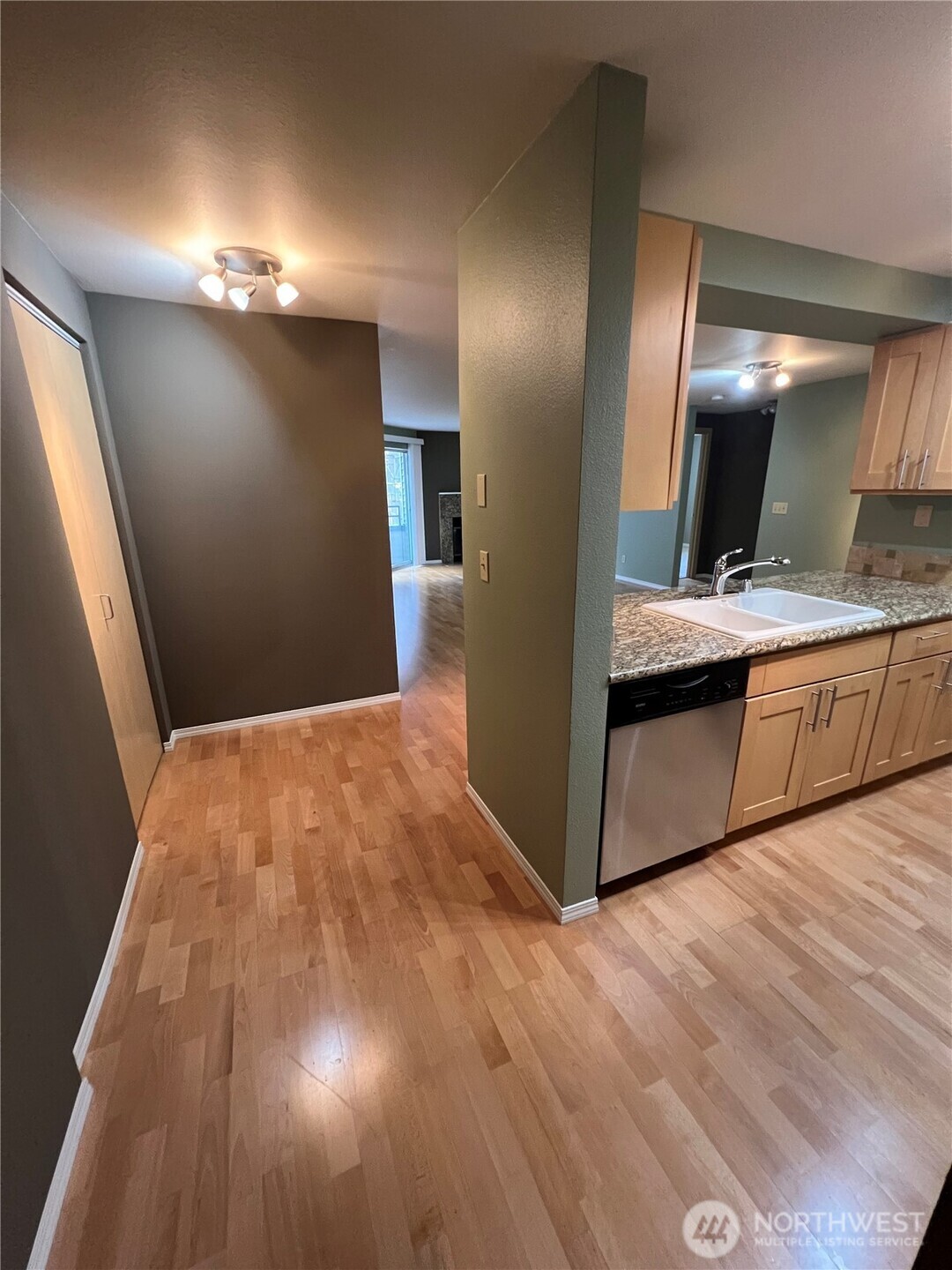 6960 California Avenue SW #A308, Seattle, WA 98136