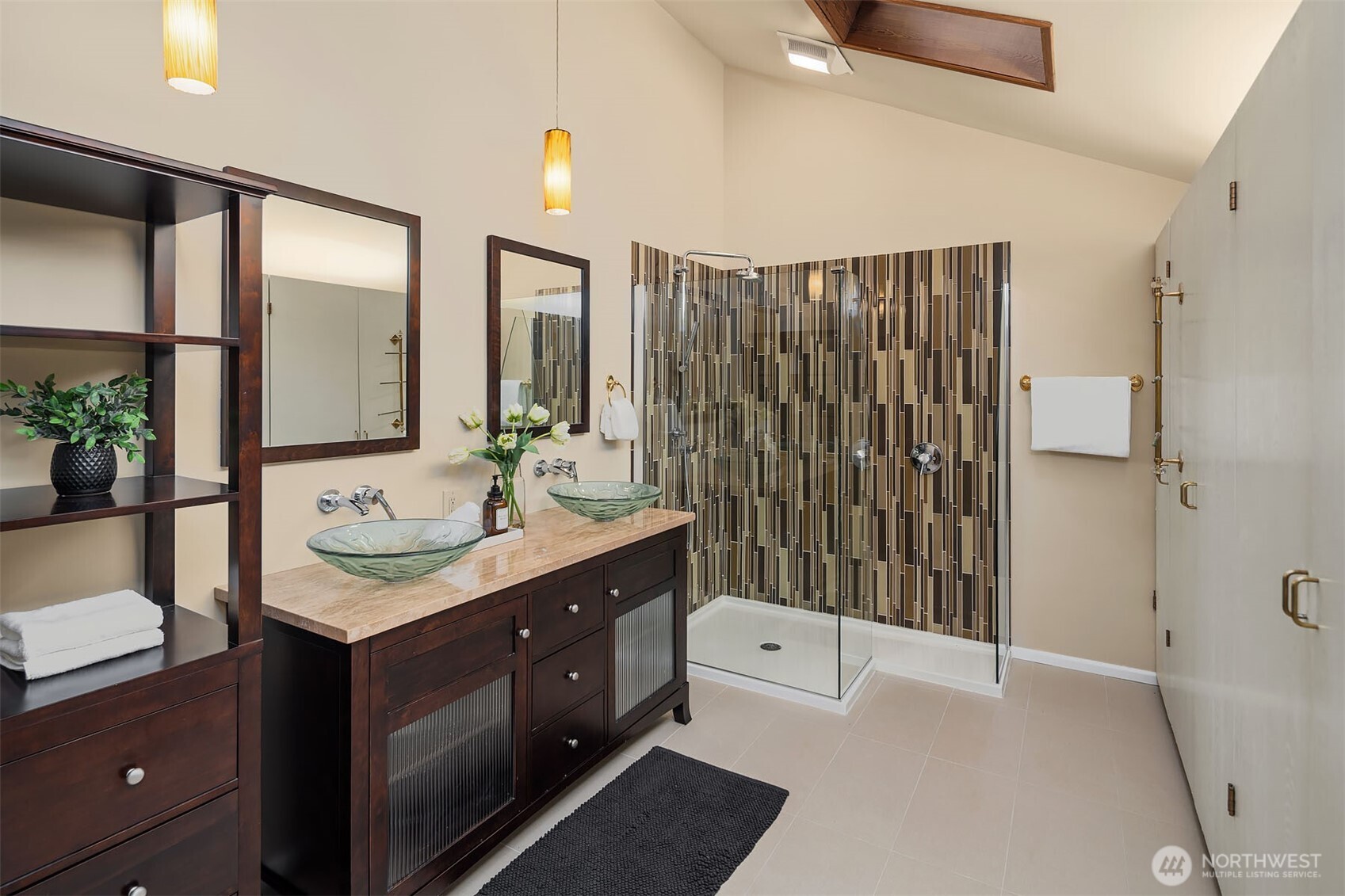 7931 E Mercer Way , Mercer Island, WA 98040