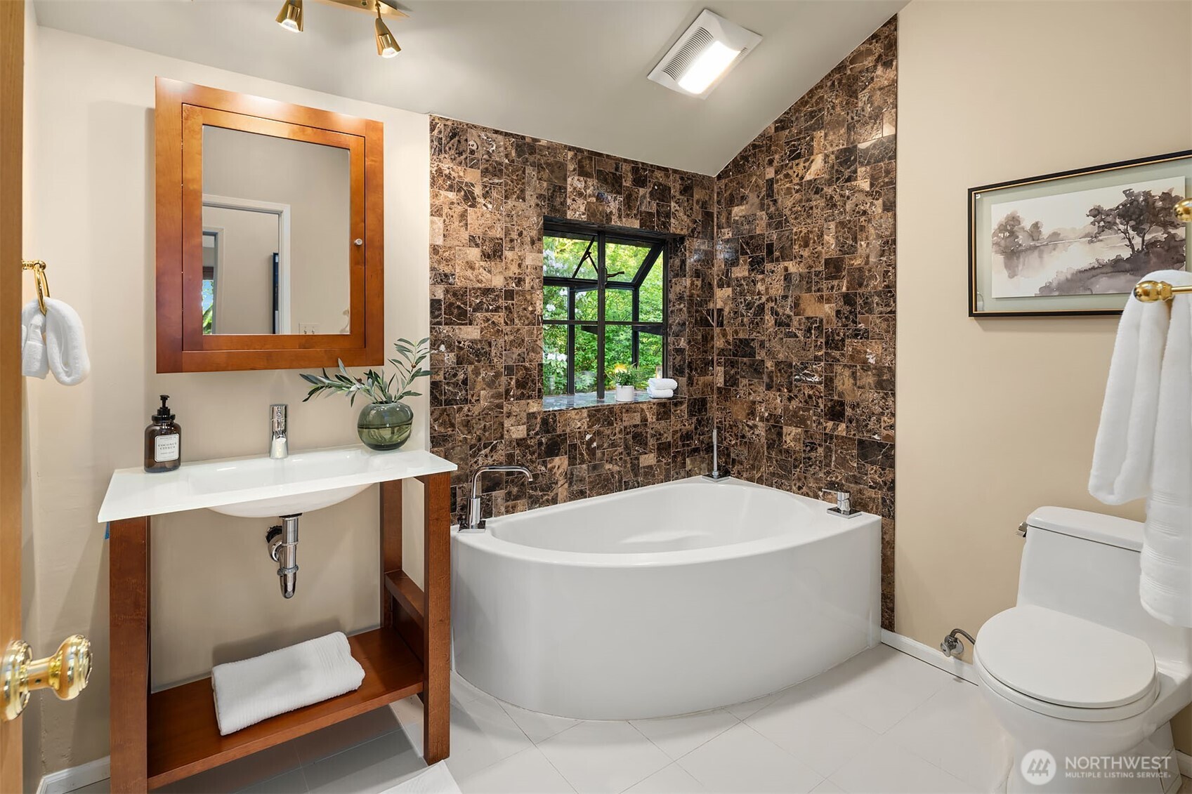 7931 E Mercer Way , Mercer Island, WA 98040