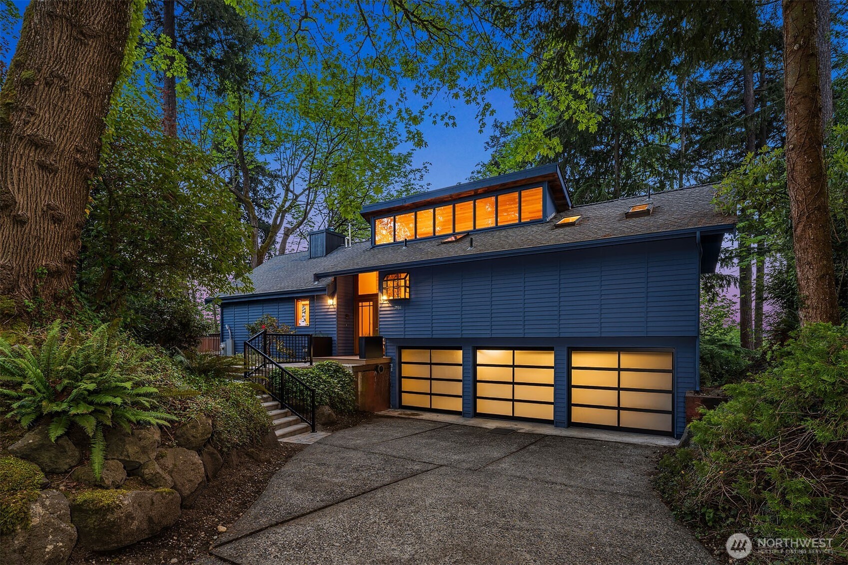 7931 E Mercer Way , Mercer Island, WA 98040