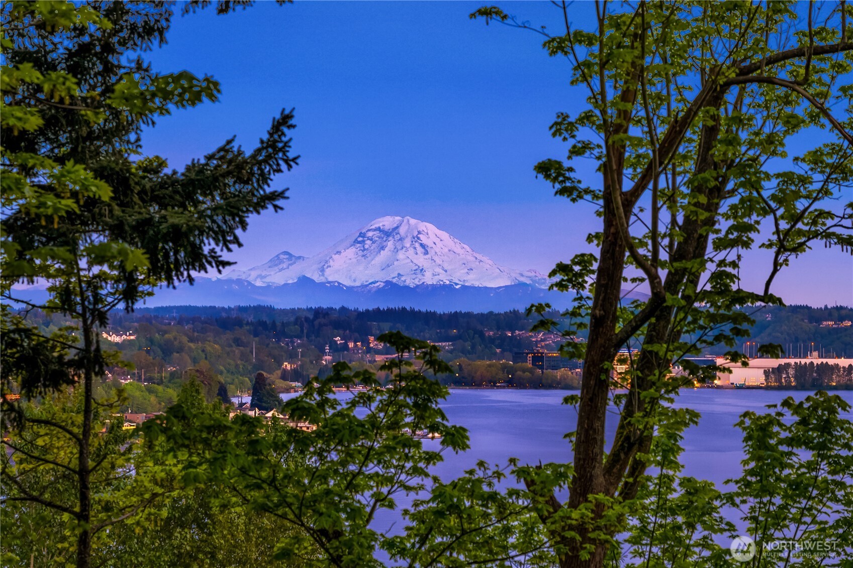 7931 E Mercer Way , Mercer Island, WA 98040