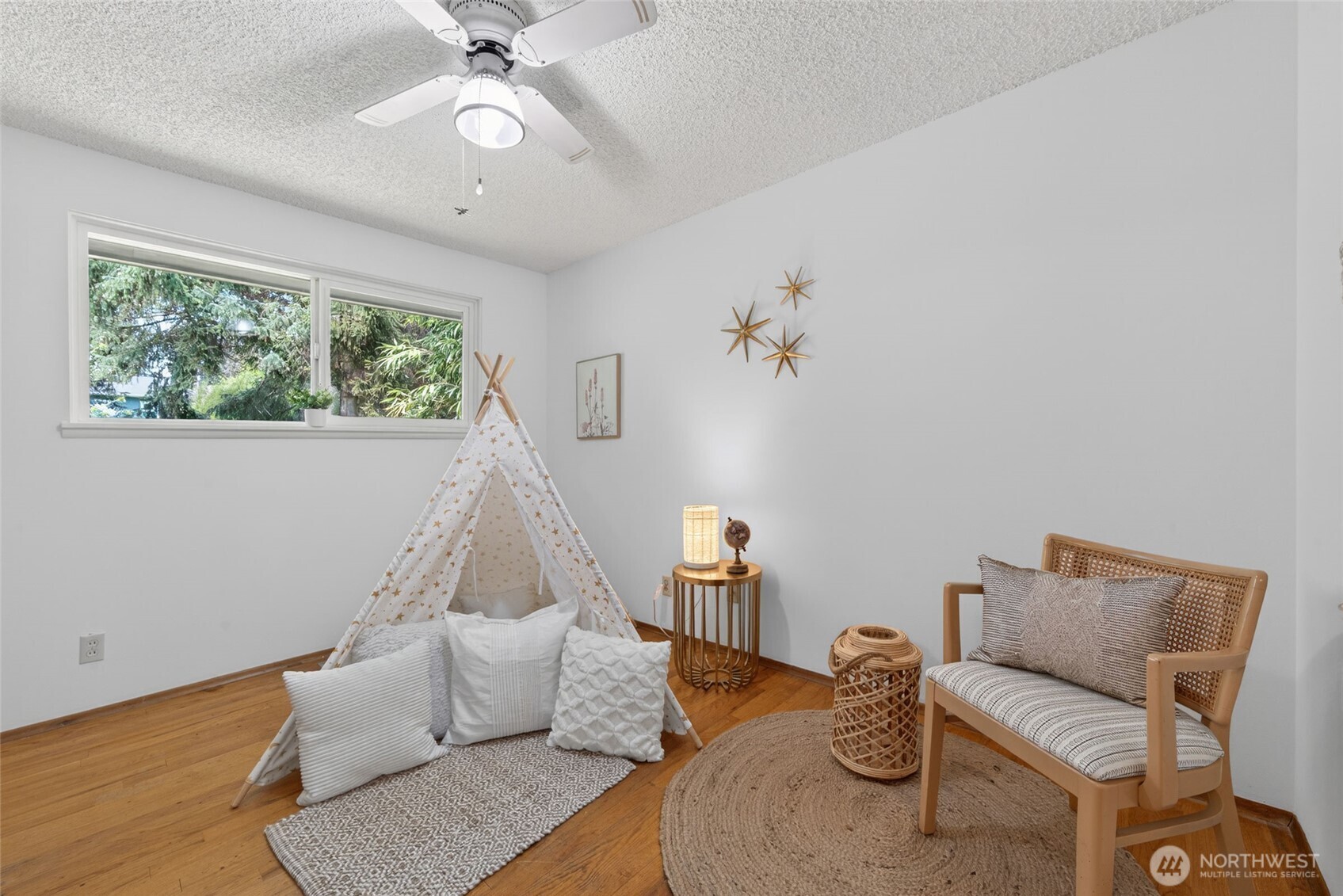 13321 28th Avenue NE, Seattle, WA 98125