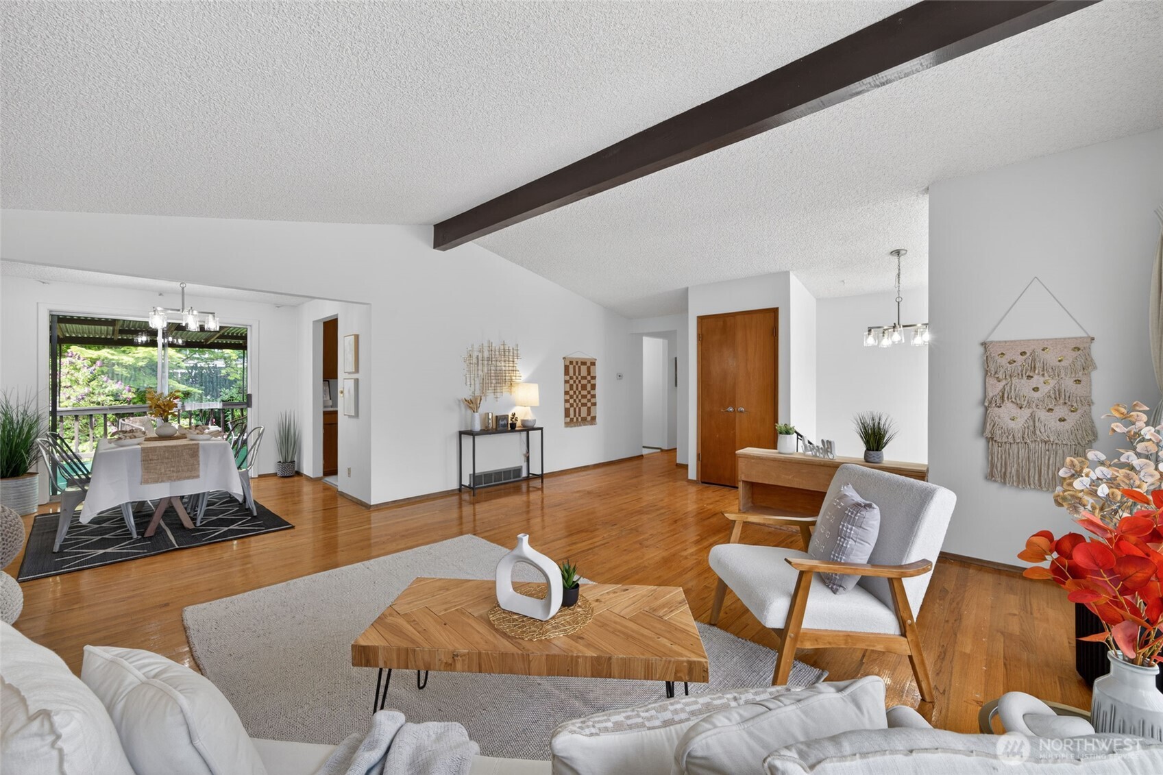 13321 28th Avenue NE, Seattle, WA 98125