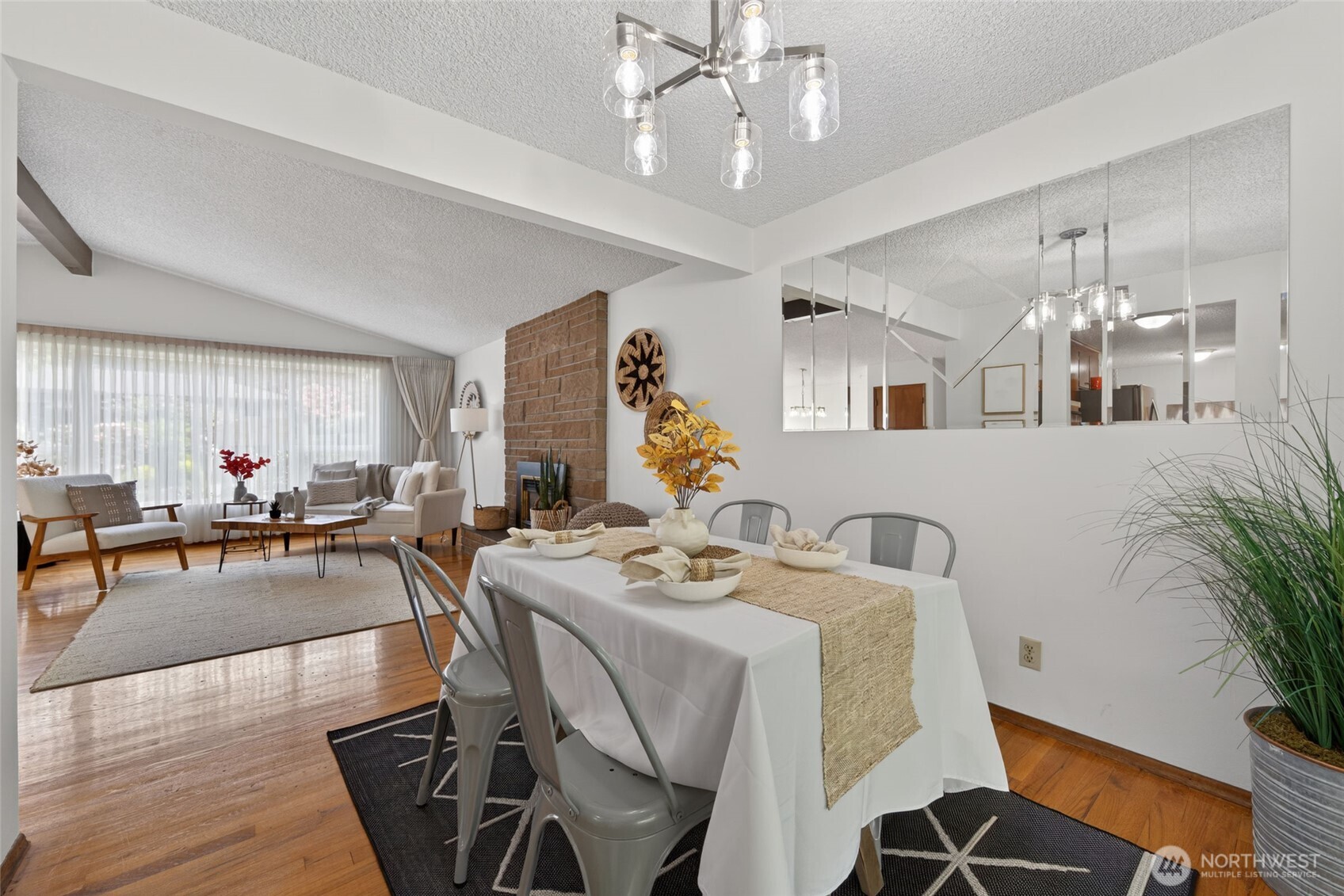 13321 28th Avenue NE, Seattle, WA 98125