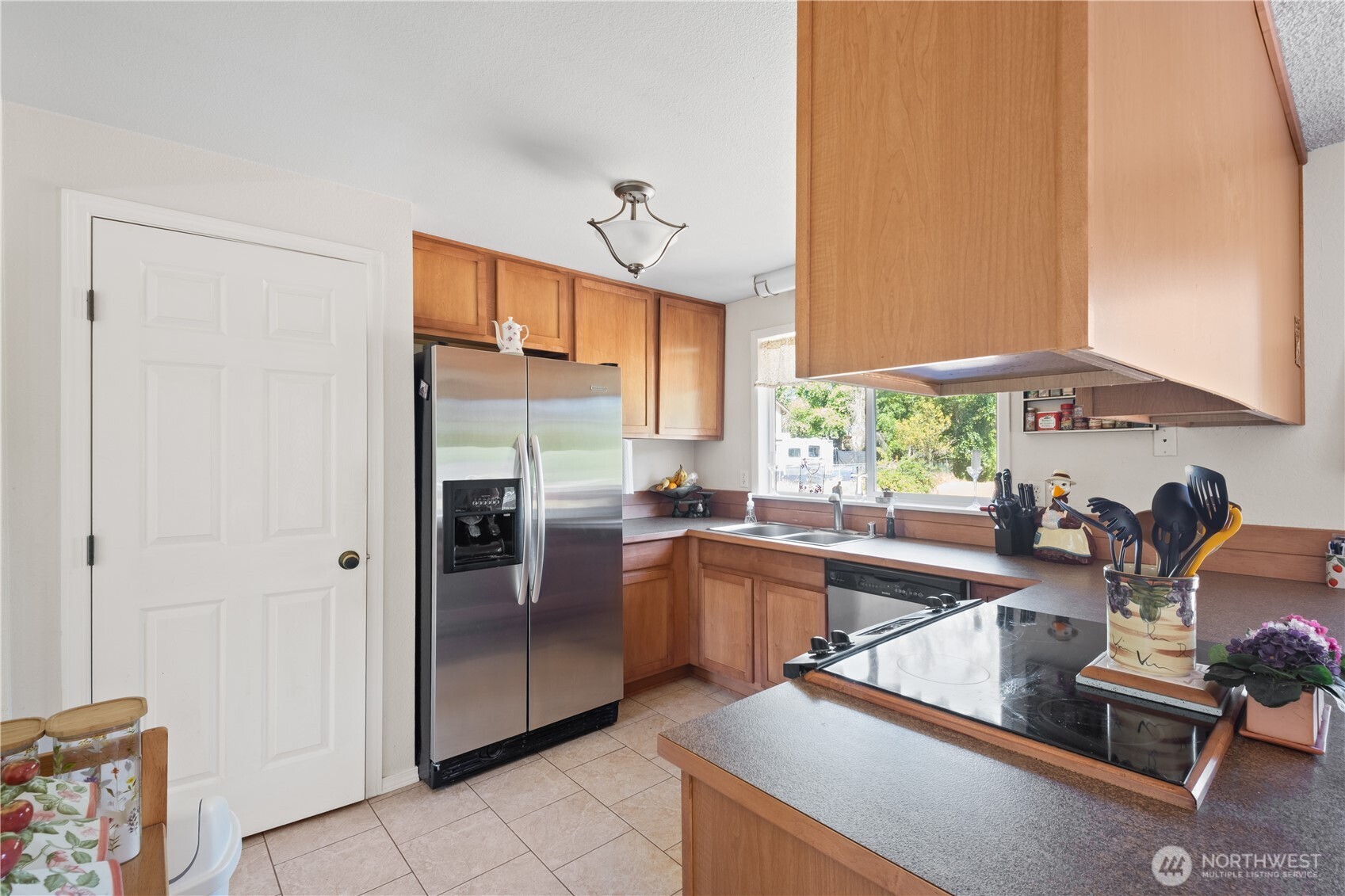9721 194th Street E, Graham, WA 98338
