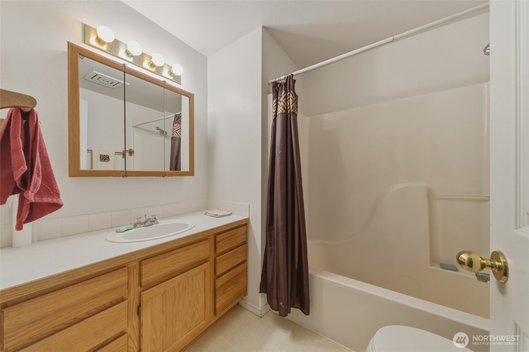 151 NE 15th Avenue , Milton-Freewater, OR 97862