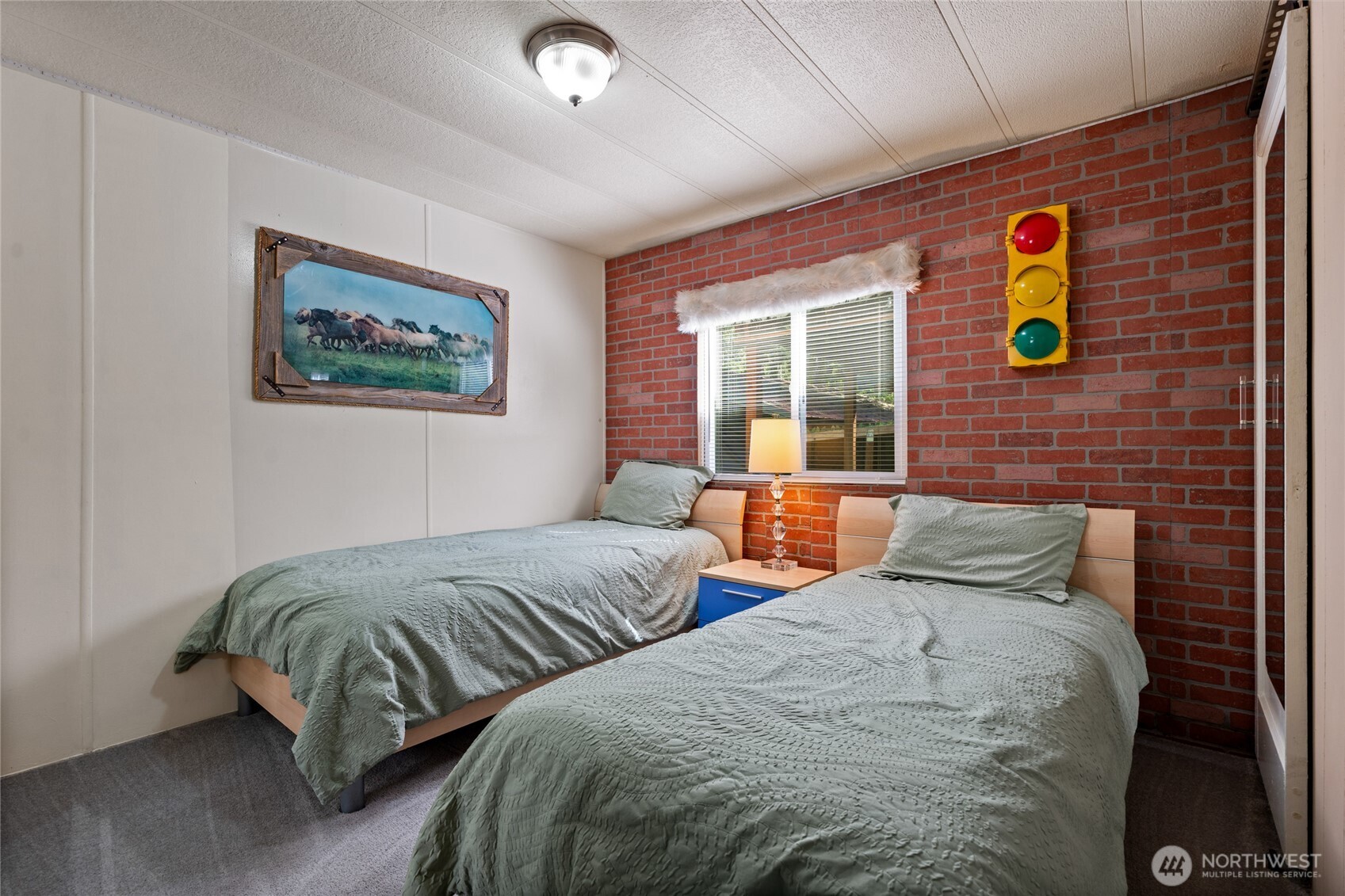 271 Skate Creek Road , Ashford, WA 98304