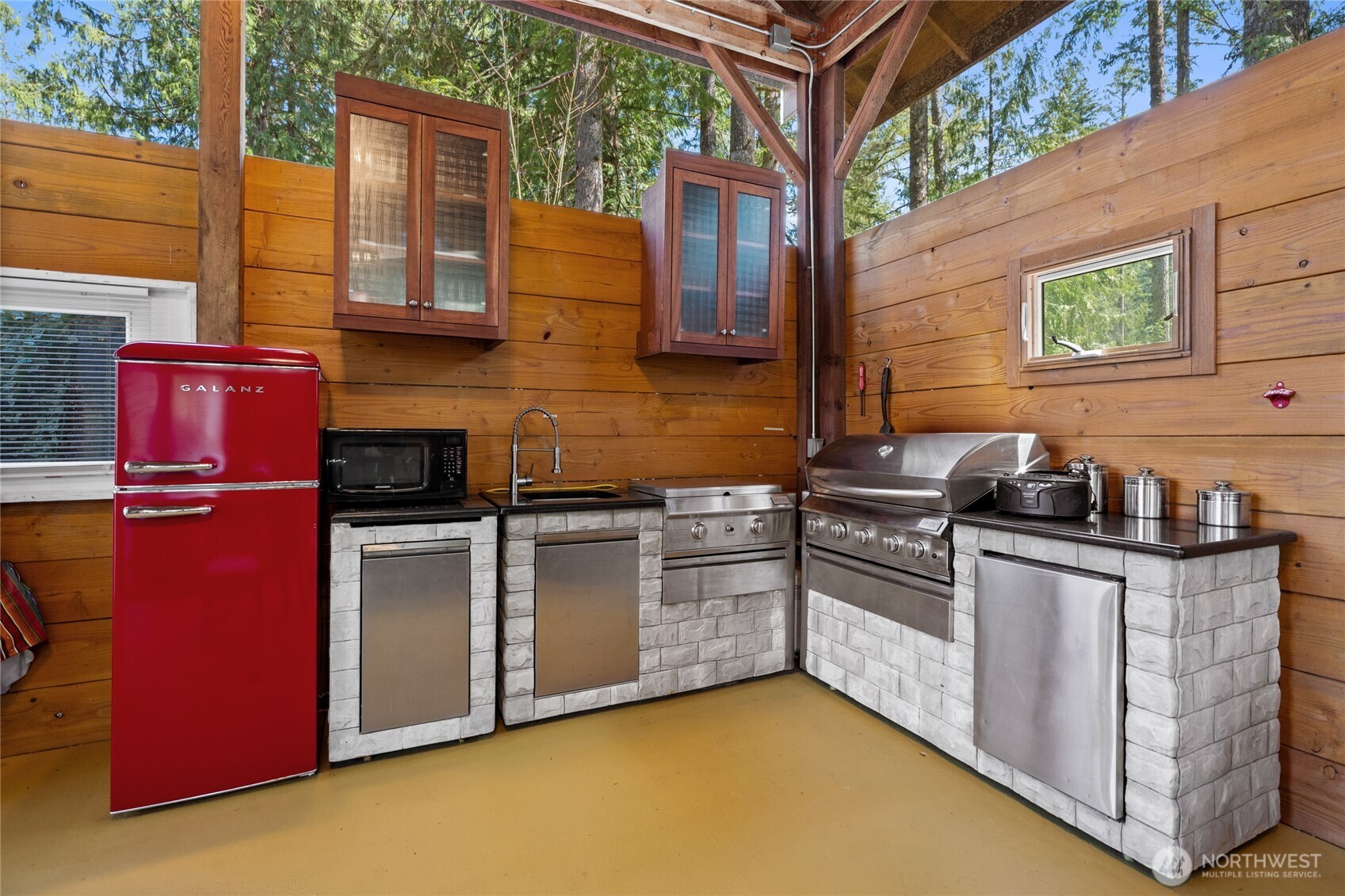 271 Skate Creek Road , Ashford, WA 98304