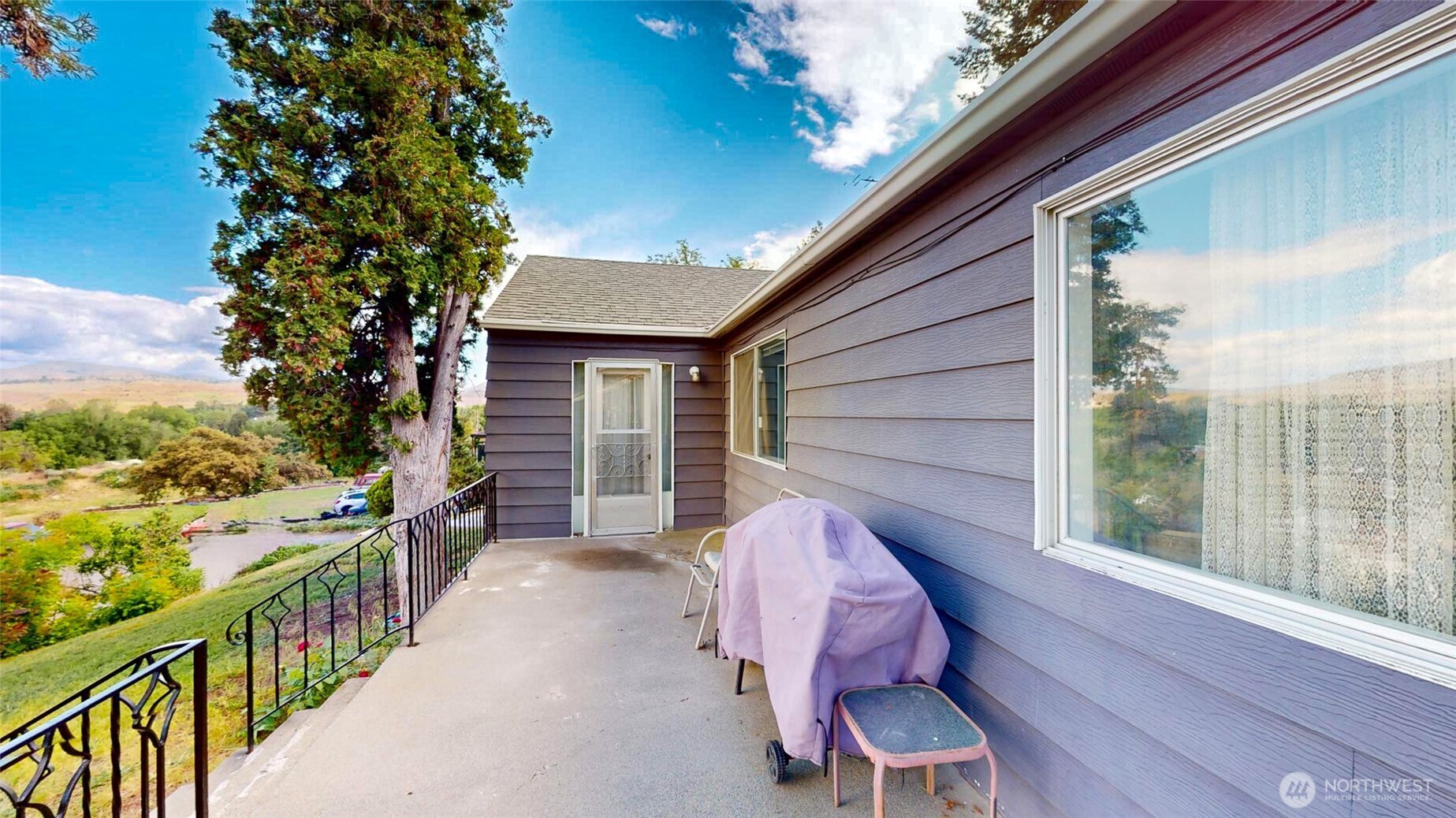 144 Montvu Drive , Omak, WA 98841