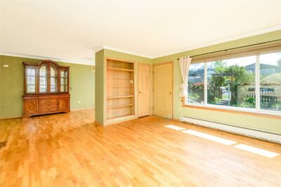 623 E 10th St , Port Angeles, WA 98362 - Photo 3