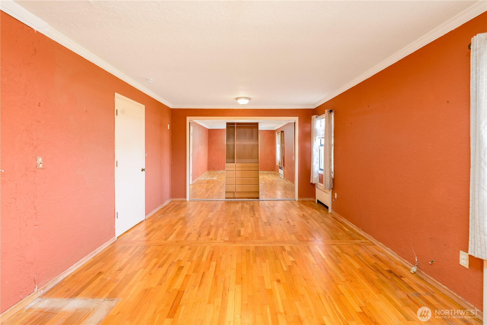 623 E 10th St , Port Angeles, WA 98362