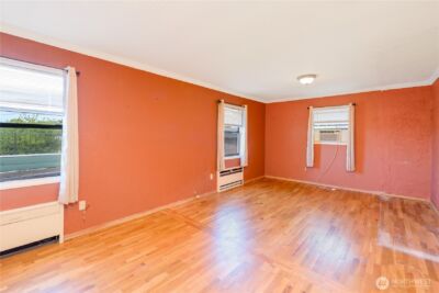 623 E 10th St , Port Angeles, WA 98362 - Photo 14