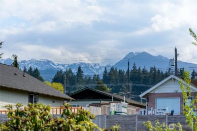 623 E 10th St , Port Angeles, WA 98362 - Photo 6