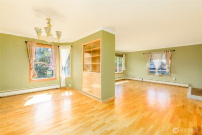 623 E 10th St , Port Angeles, WA 98362 - Photo 9