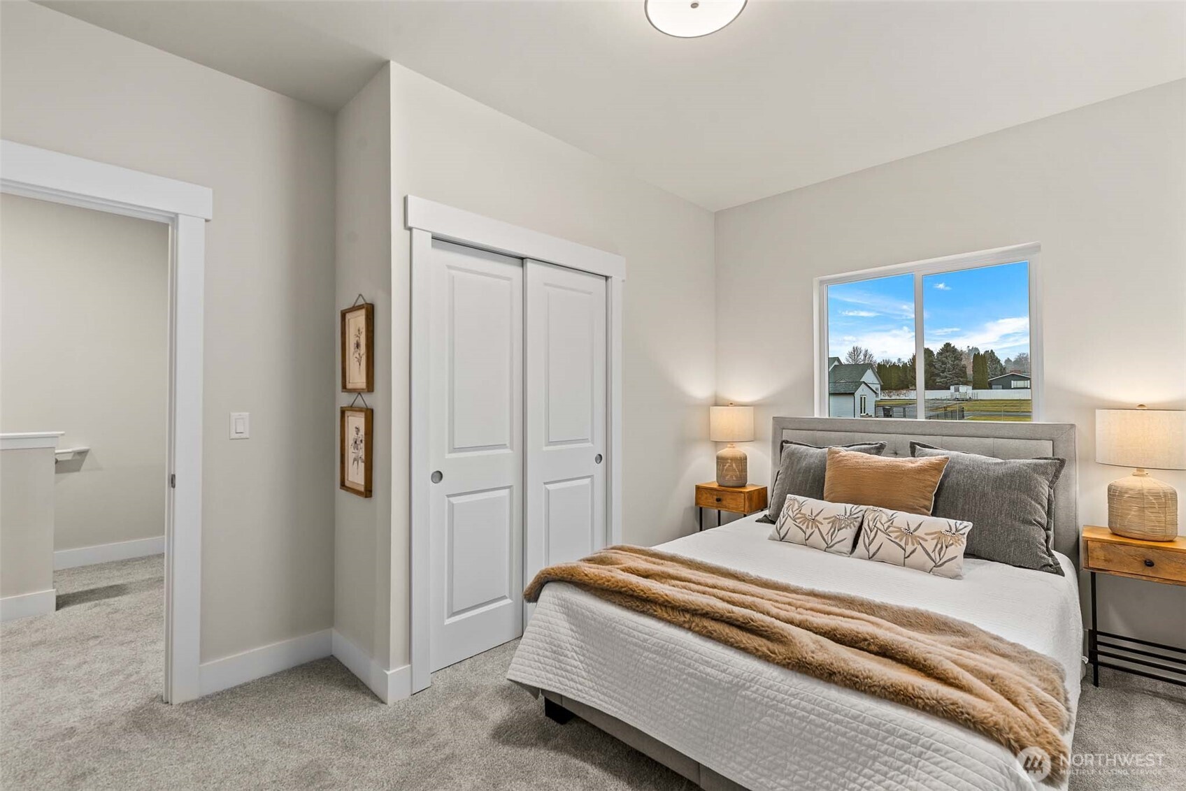 1075 Red Apple Road #E20, Wenatchee, WA 98801