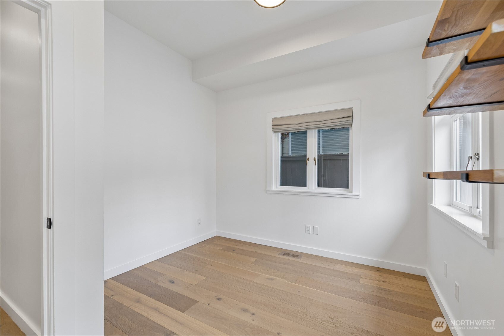 5932 California Avenue SW, Seattle, WA 98186