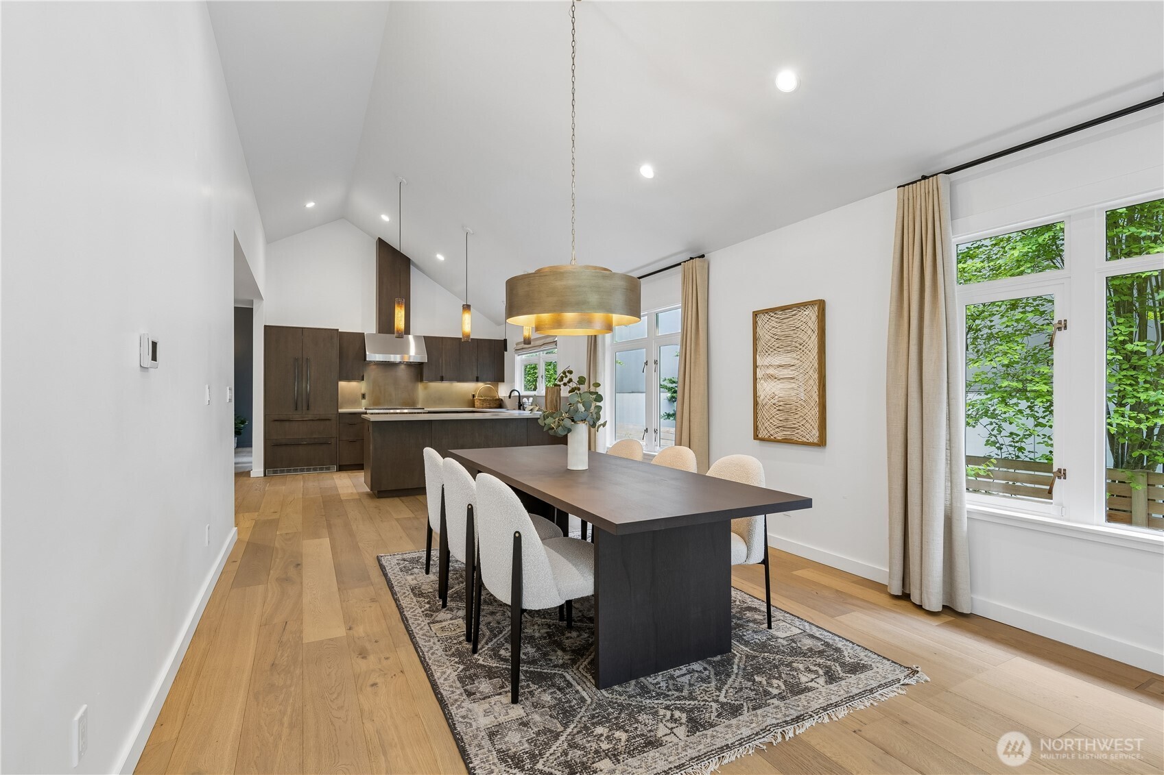 5932 California Avenue SW, Seattle, WA 98186