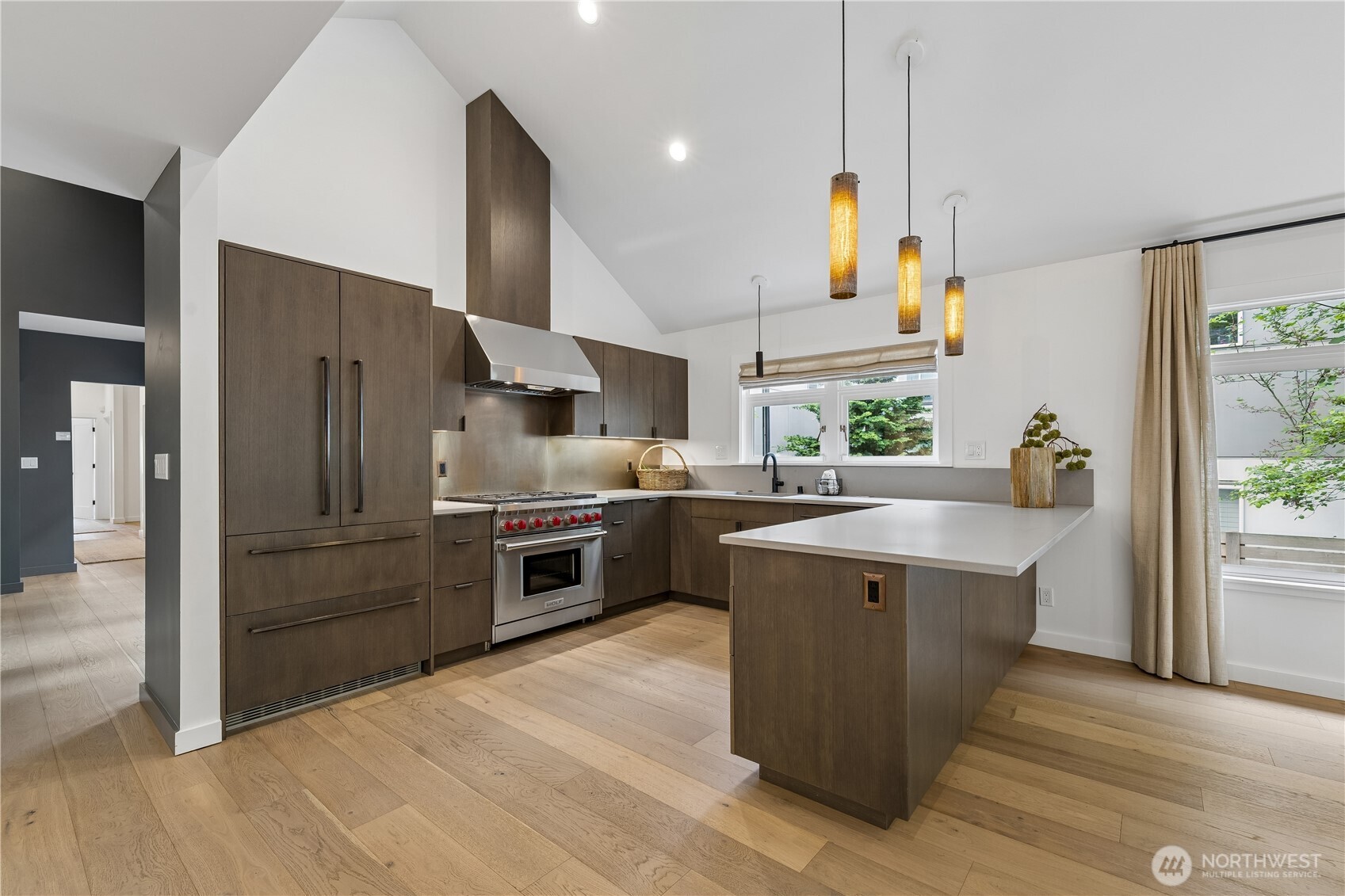 5932 California Avenue SW, Seattle, WA 98186