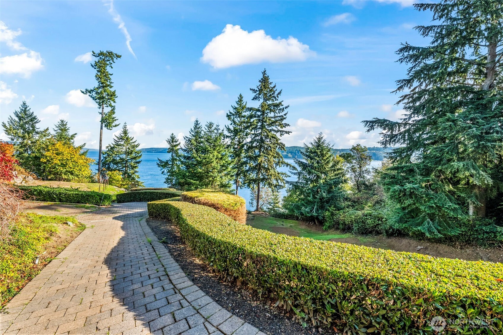 611 135th Street NW, Gig Harbor, WA 98332