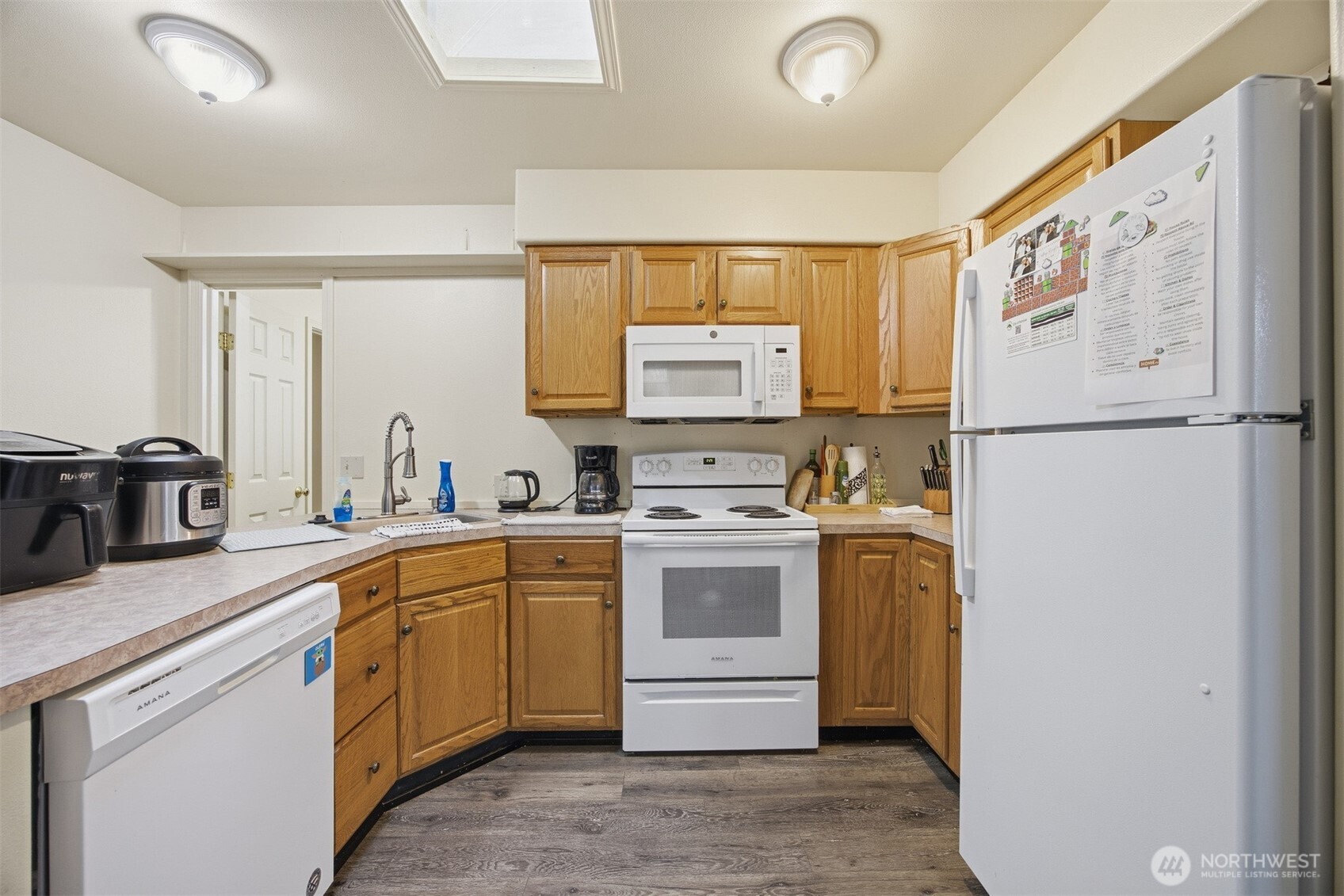 5698 2nd Avenue , Ferndale, WA 98248