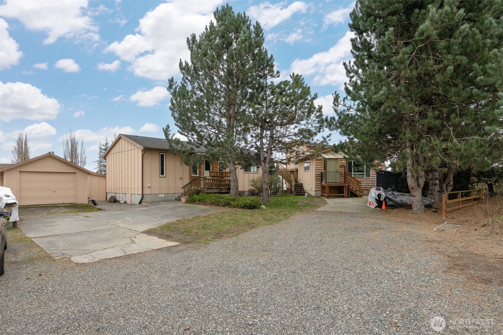 5698 2nd Avenue , Ferndale, WA 98248