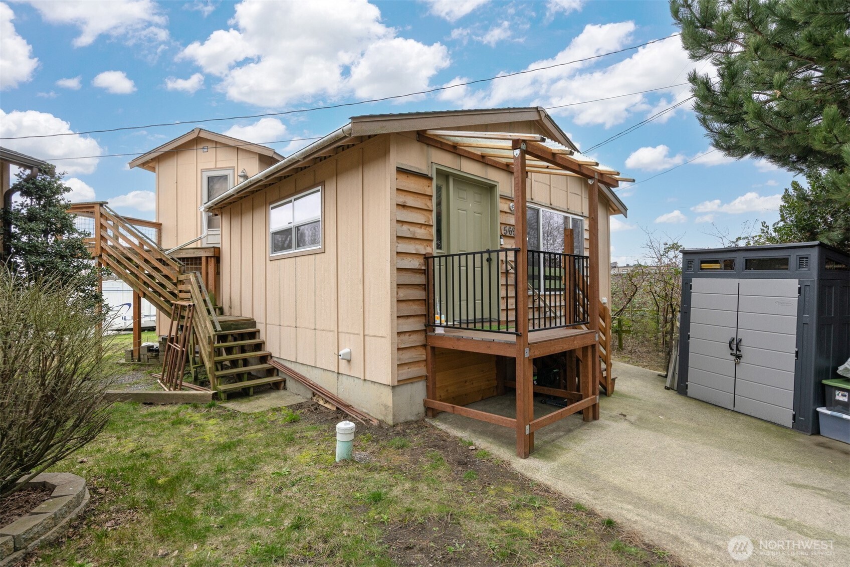 5698 2nd Avenue , Ferndale, WA 98248