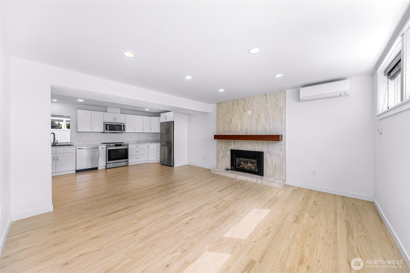 2128 St Clair Street , Bellingham, WA 98229