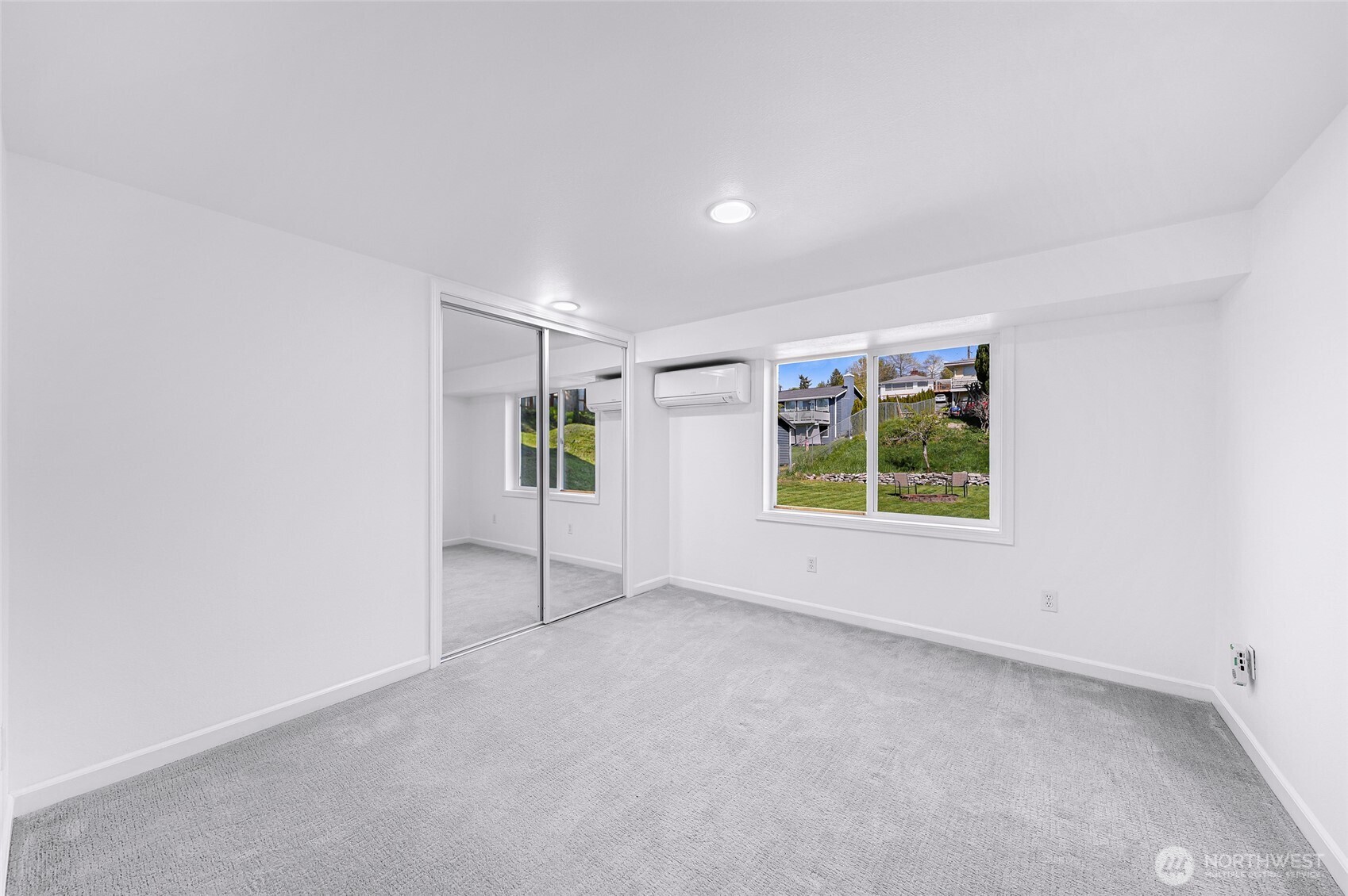 2128 St Clair Street , Bellingham, WA 98229