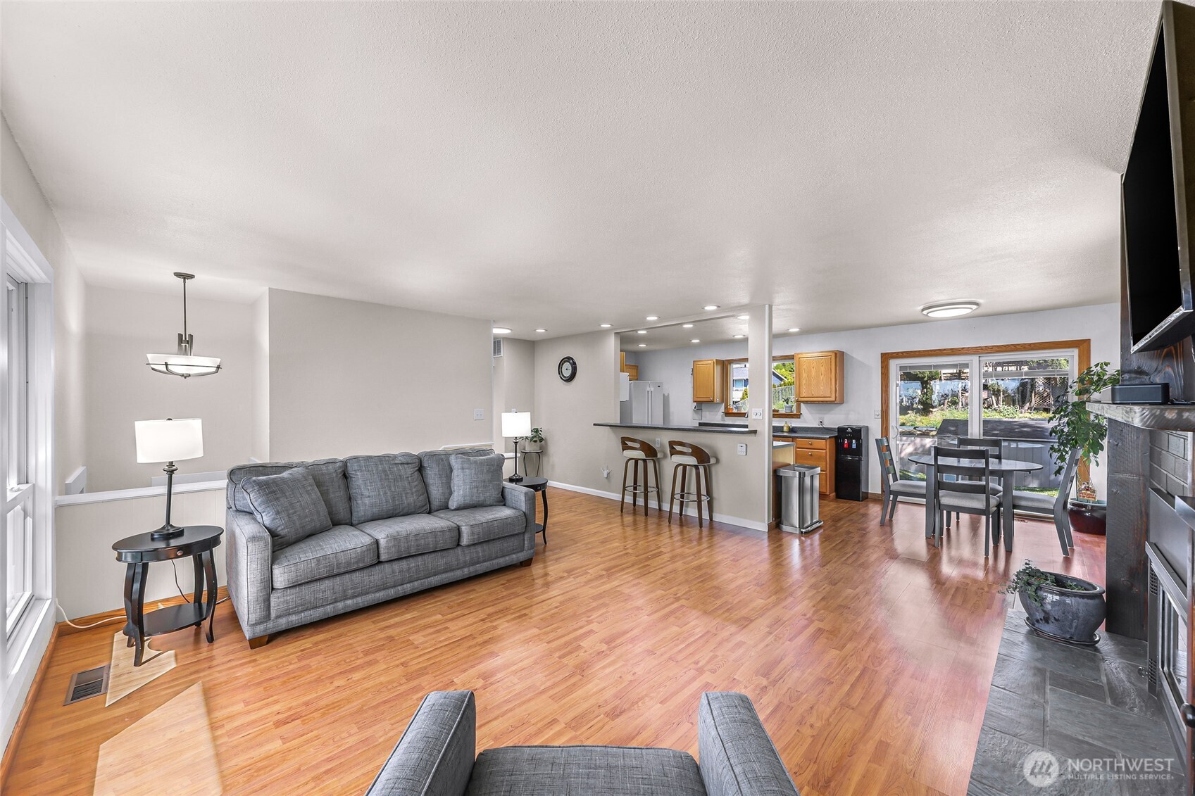 2128 St Clair Street , Bellingham, WA 98229