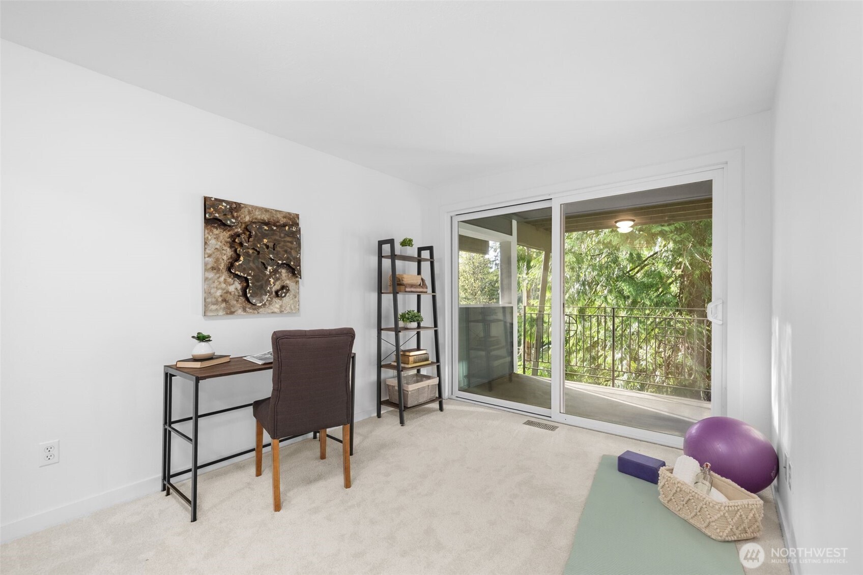 4241 155th Place SE #4-4, Bellevue, WA 98006