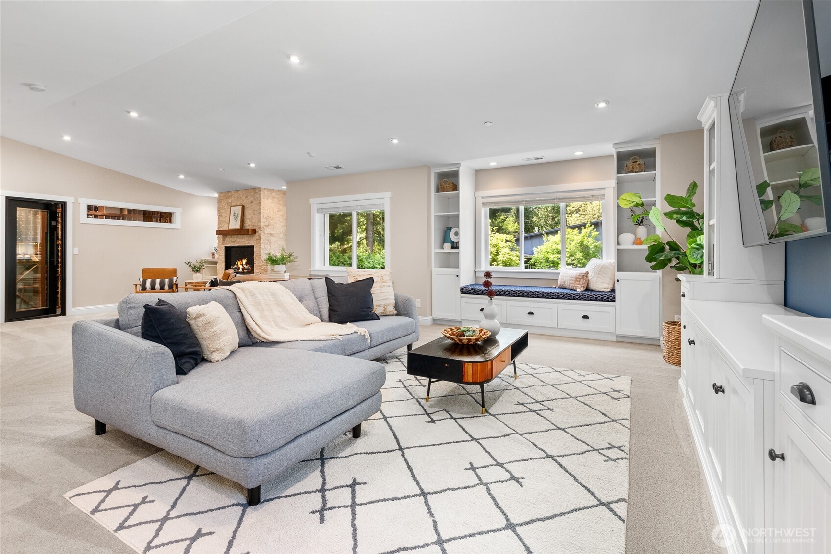 6219 89th Avenue SE, Mercer Island, WA 98040-4511