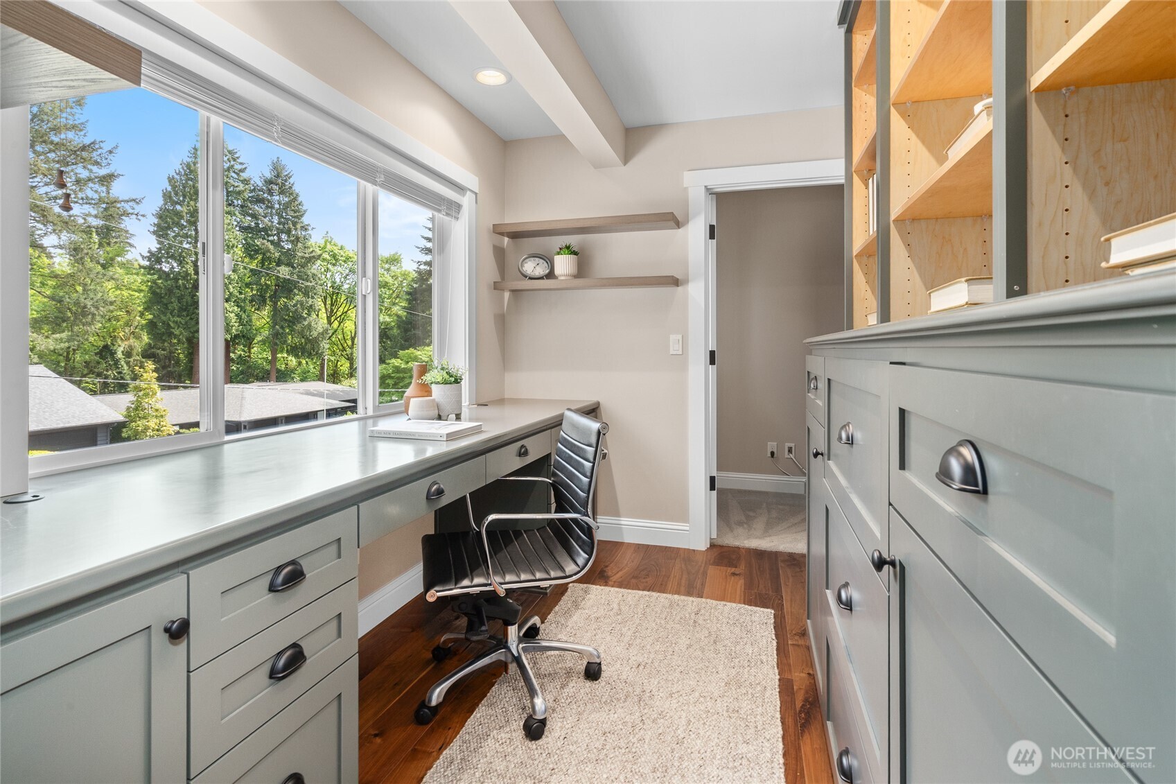6219 89th Avenue SE, Mercer Island, WA 98040-4511