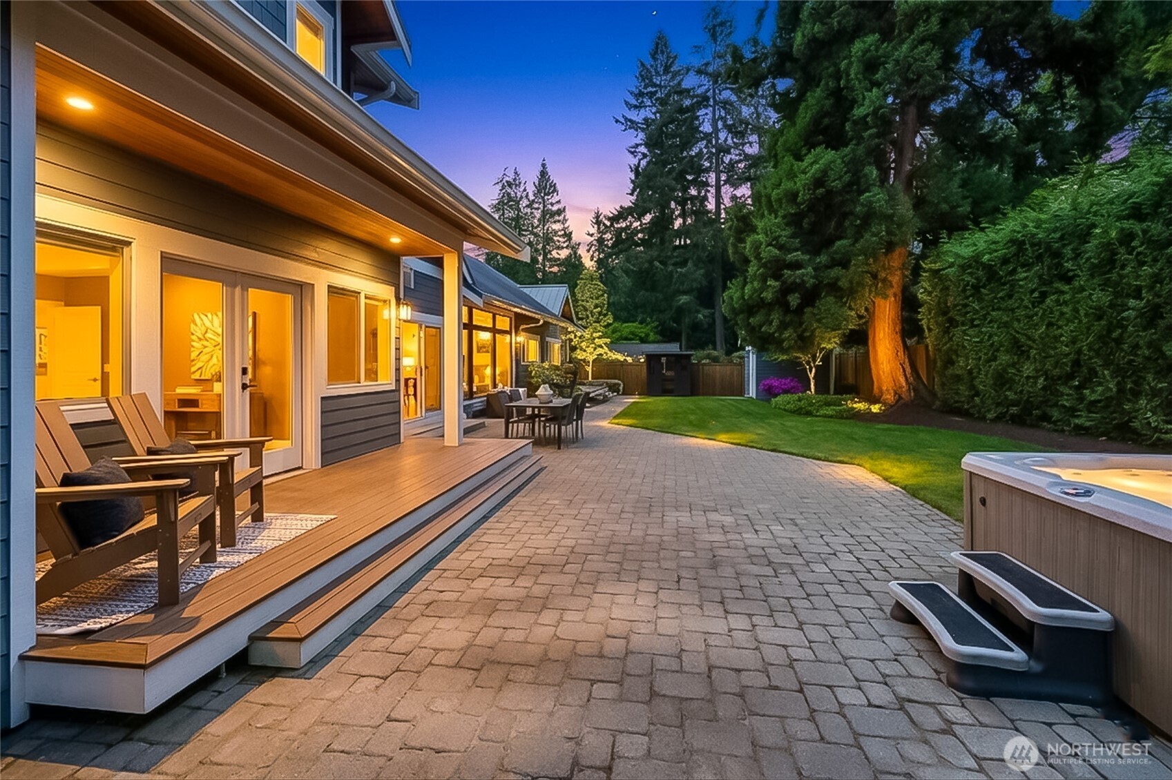 6219 89th Avenue SE, Mercer Island, WA 98040-4511