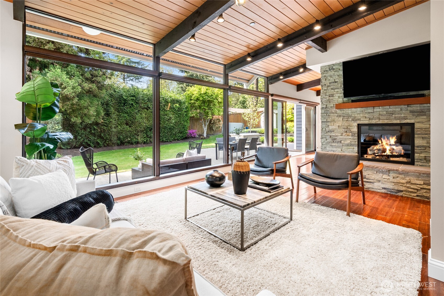 6219 89th Avenue SE, Mercer Island, WA 98040-4511