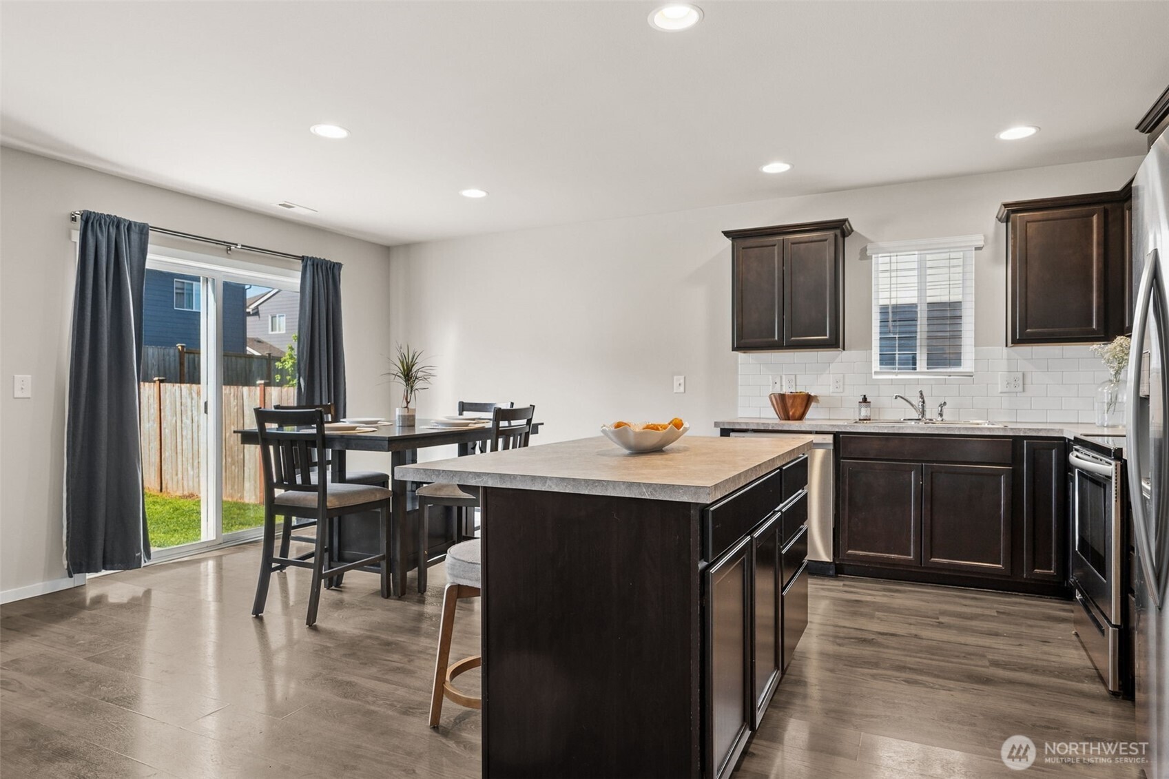 6931 Sweetgum Avenue NE, Olympia, WA 98516
