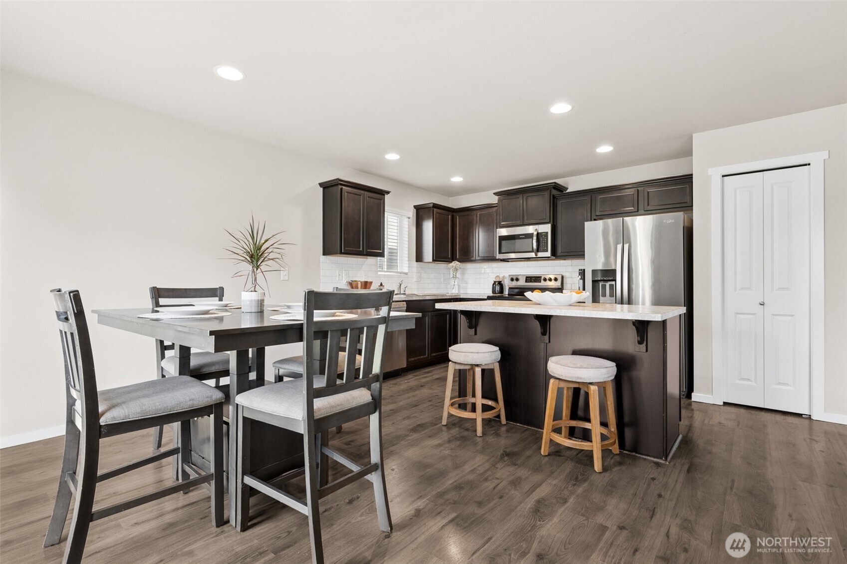 6931 Sweetgum Avenue NE, Olympia, WA 98516