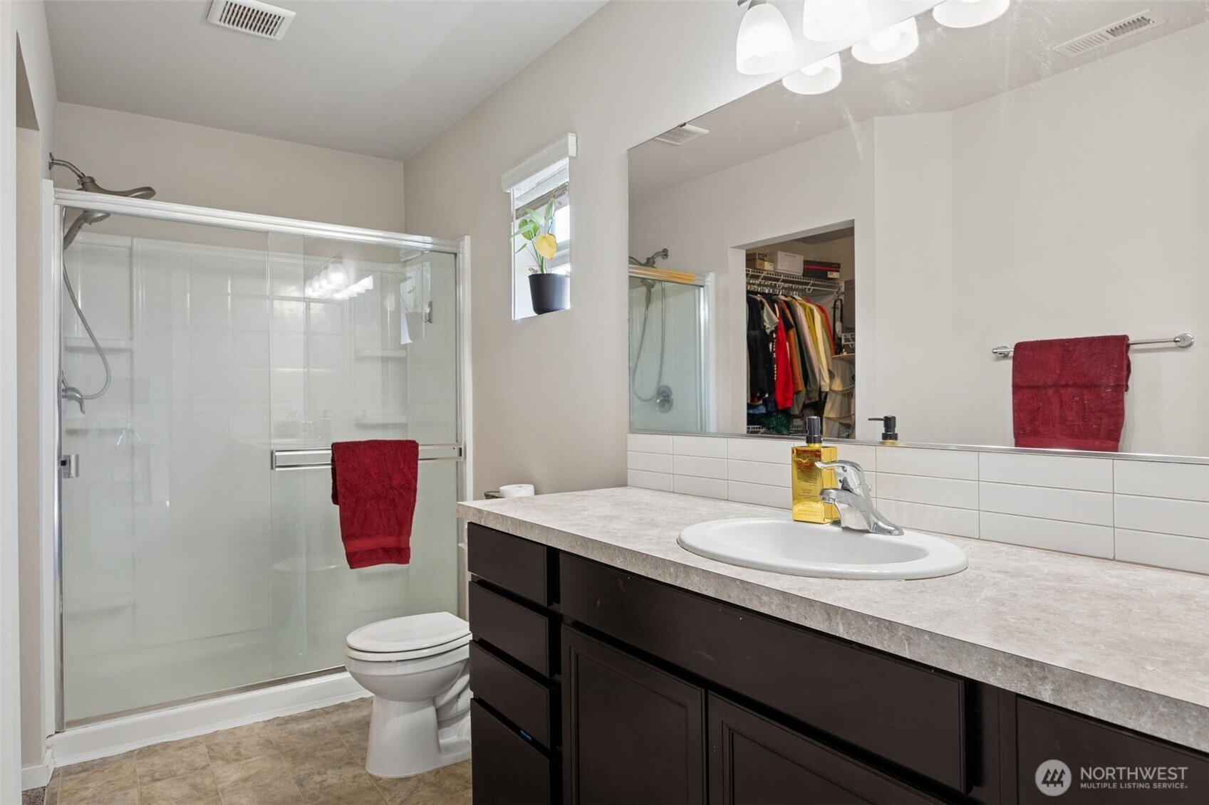 6931 Sweetgum Avenue NE, Olympia, WA 98516