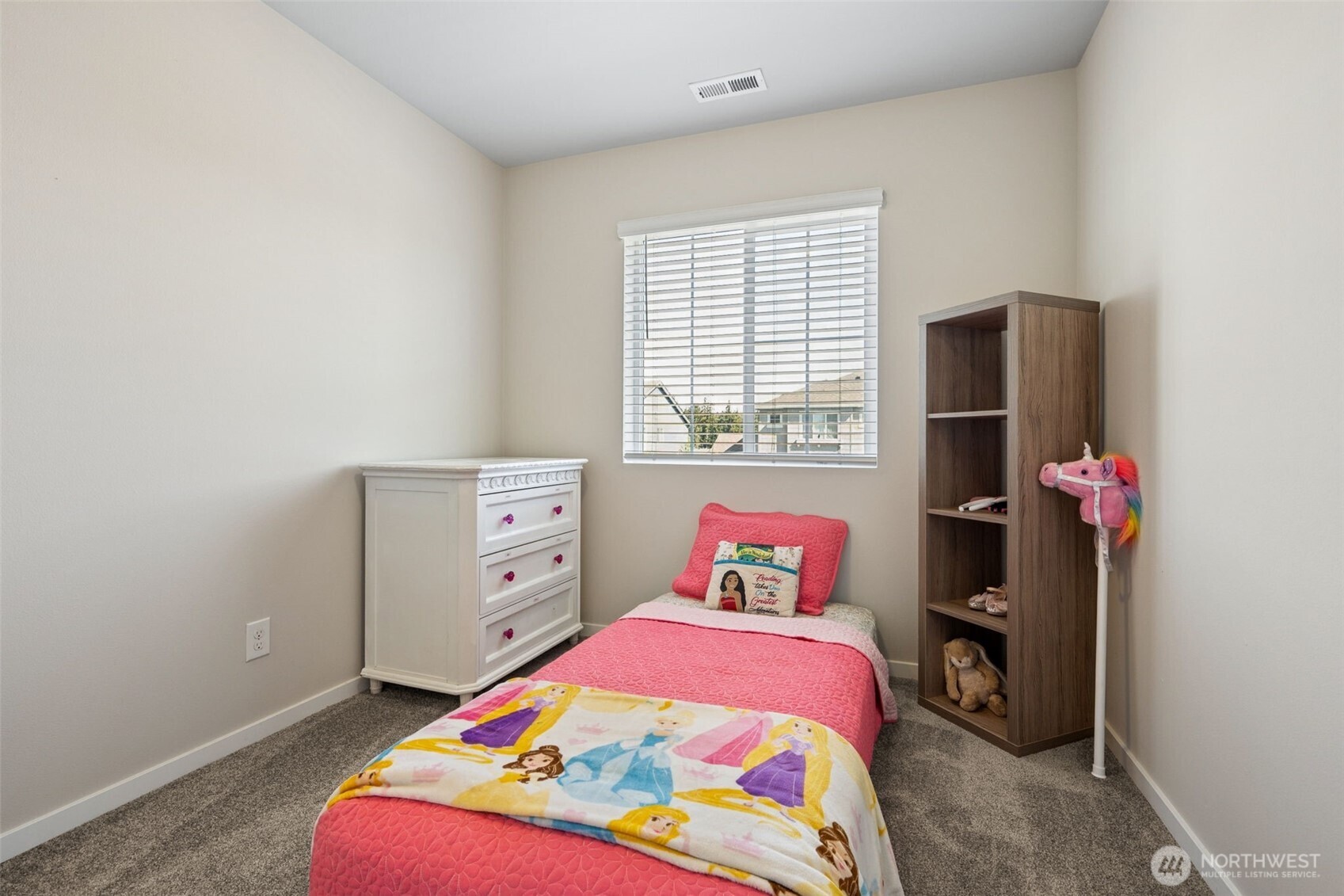 6931 Sweetgum Avenue NE, Olympia, WA 98516