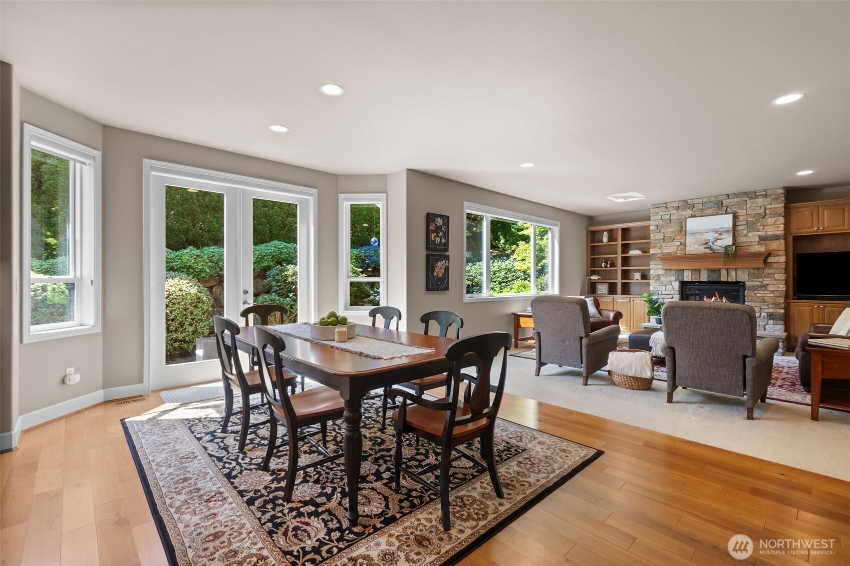 2759 NW Pine Cone Place , Issaquah, WA 98027