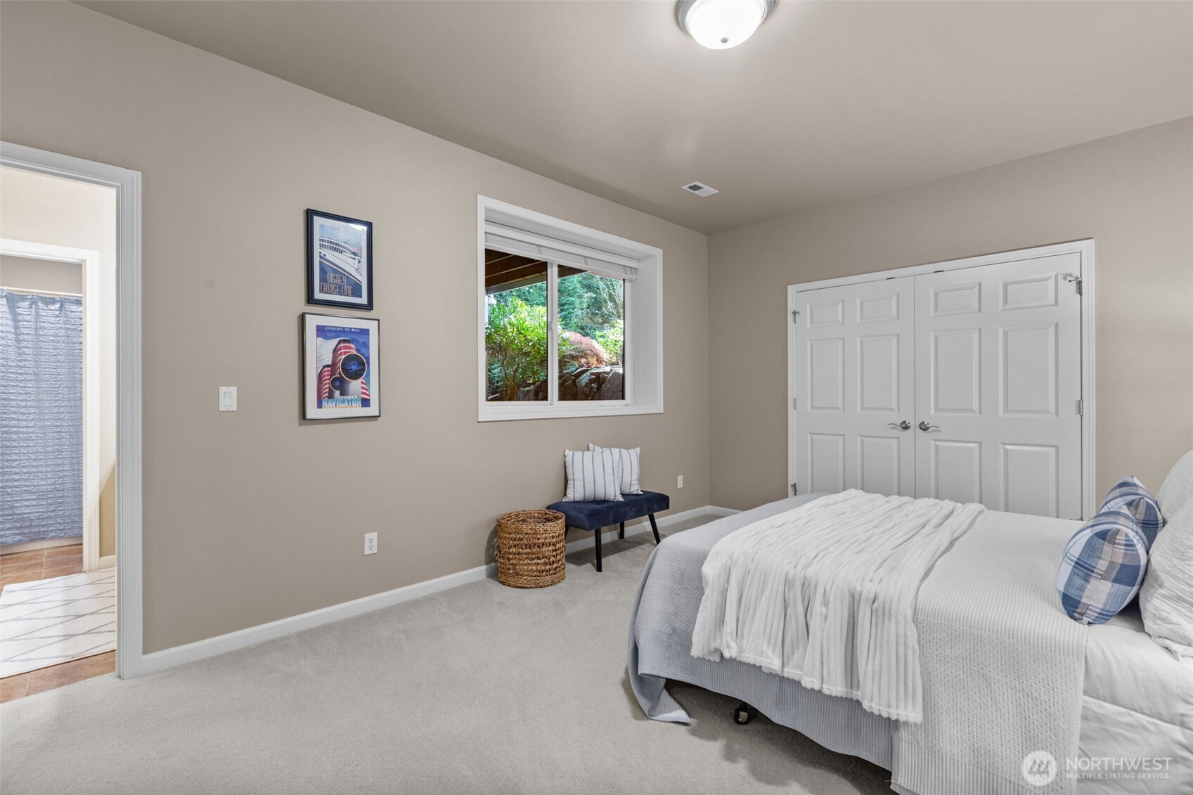 2759 NW Pine Cone Place , Issaquah, WA 98027