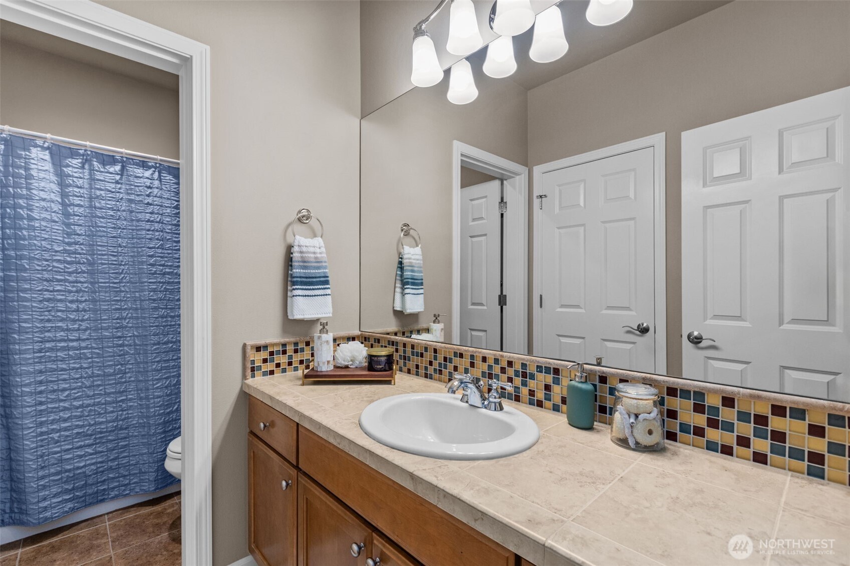 2759 NW Pine Cone Place , Issaquah, WA 98027