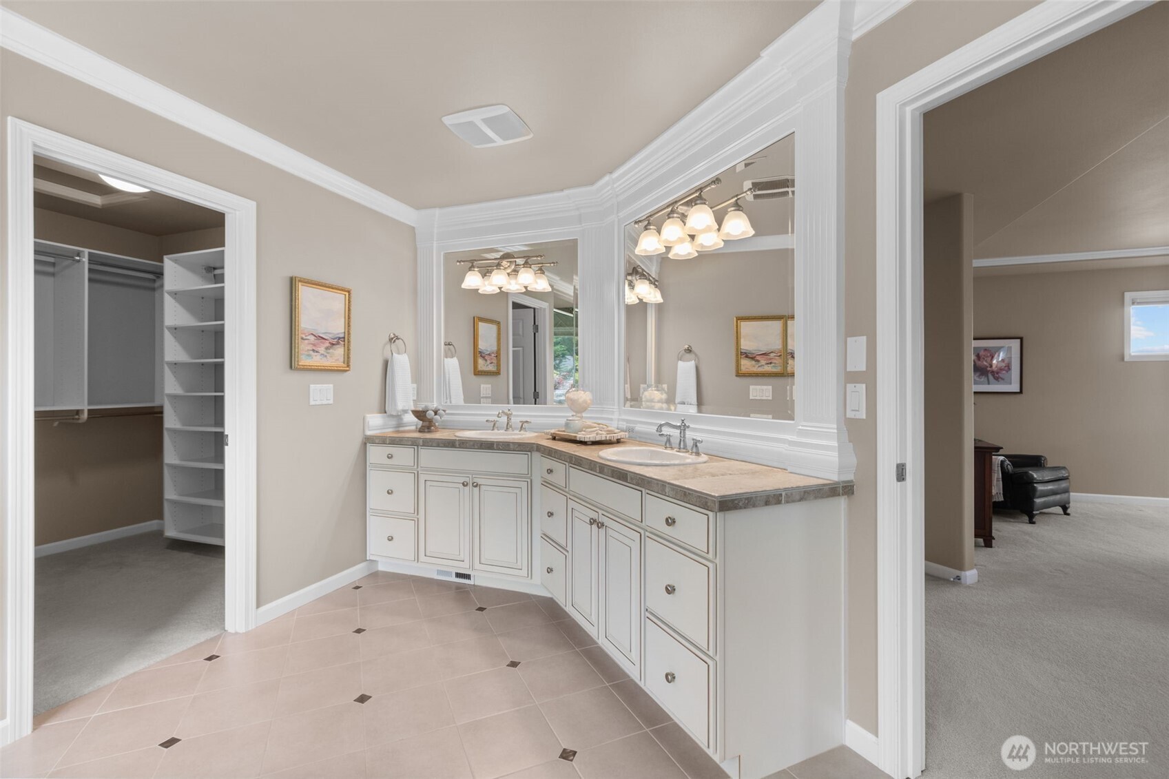 2759 NW Pine Cone Place , Issaquah, WA 98027