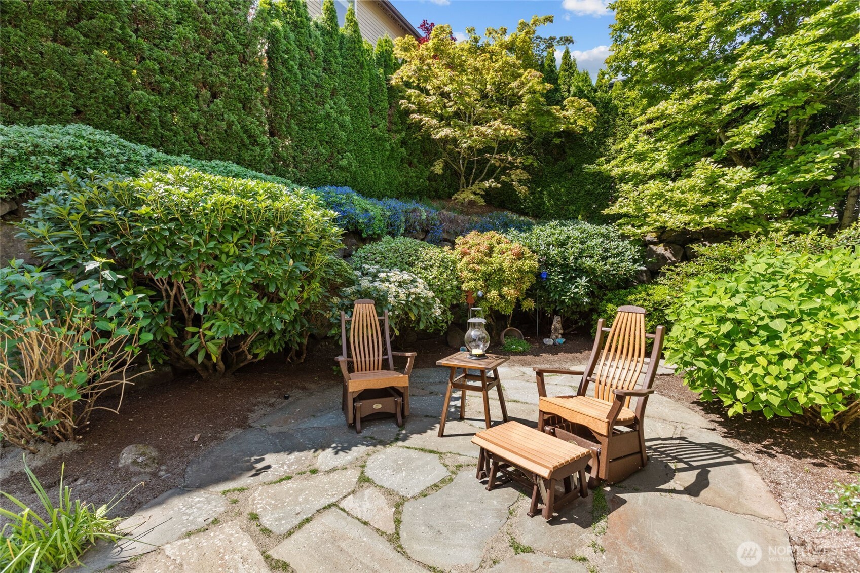 2759 NW Pine Cone Place , Issaquah, WA 98027