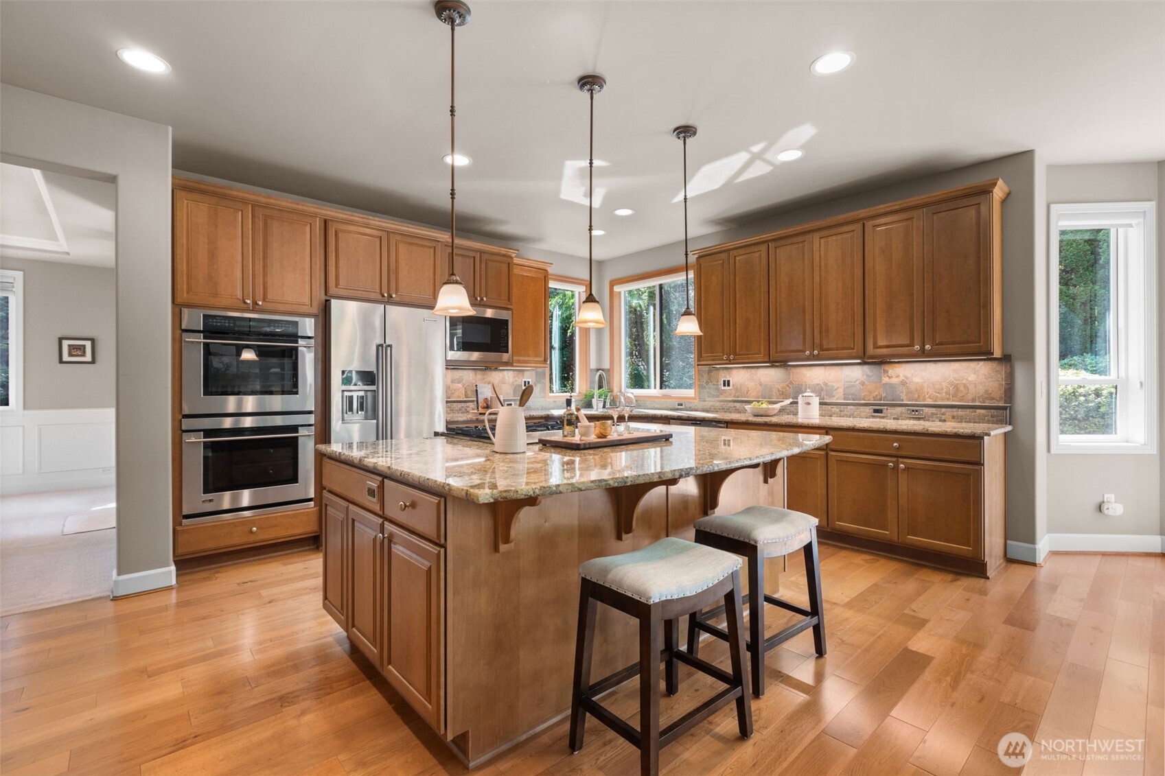 2759 NW Pine Cone Place , Issaquah, WA 98027