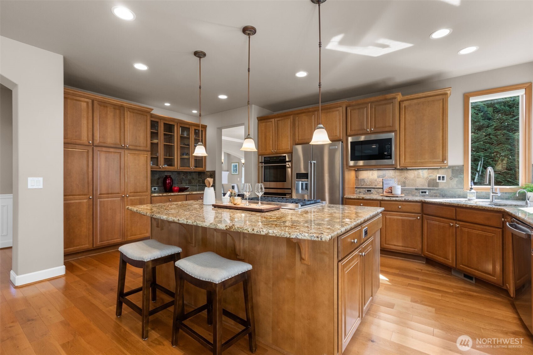 2759 NW Pine Cone Place , Issaquah, WA 98027