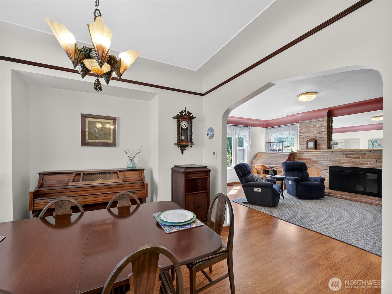 6906 NE Carpenter Ln , Kingston, WA 98346