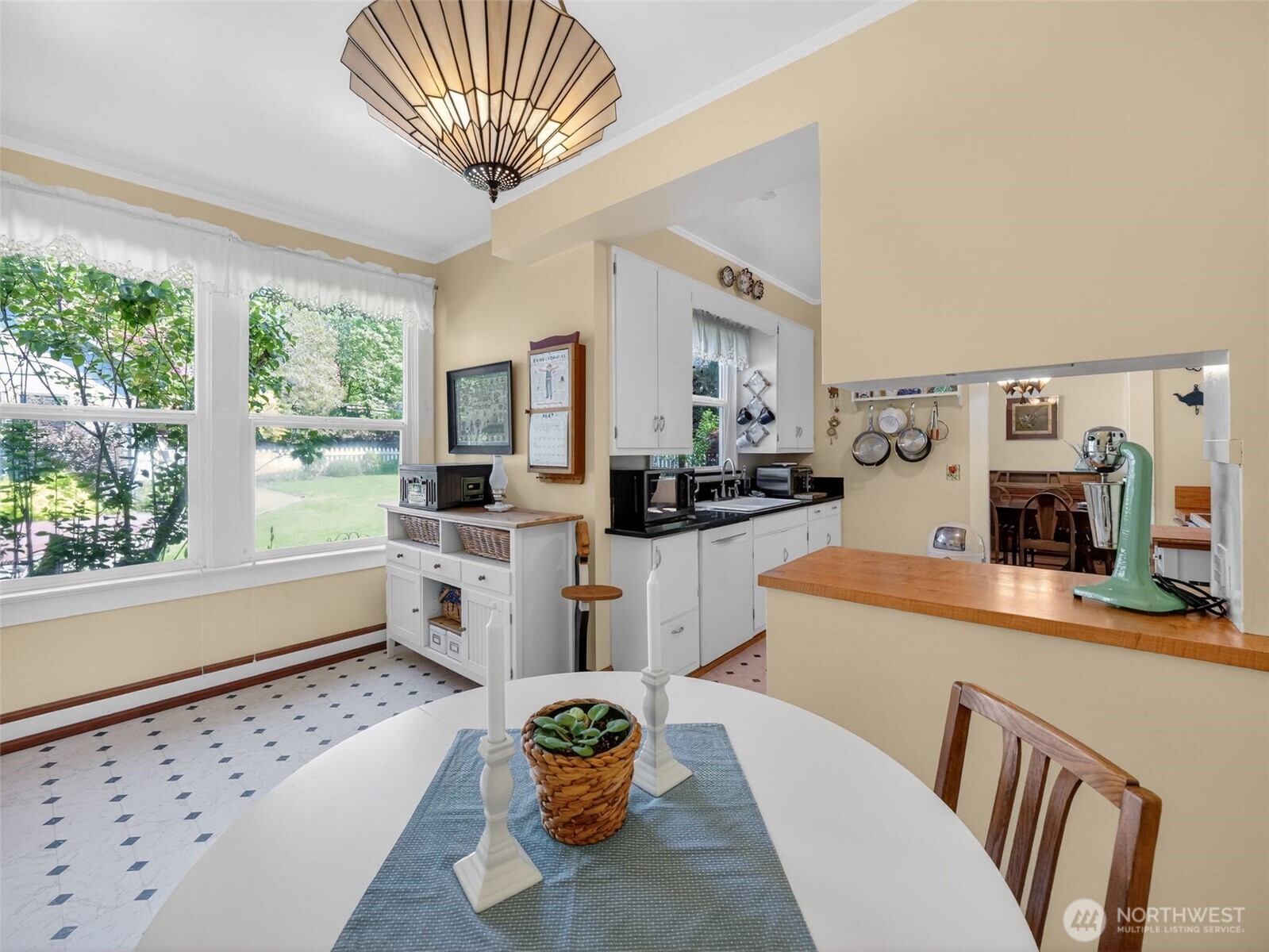 6906 NE Carpenter Ln , Kingston, WA 98346